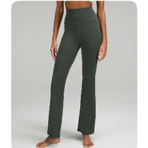 Lululemon High Rise Groove Flare Pants - Size 6 Smoked Spruce